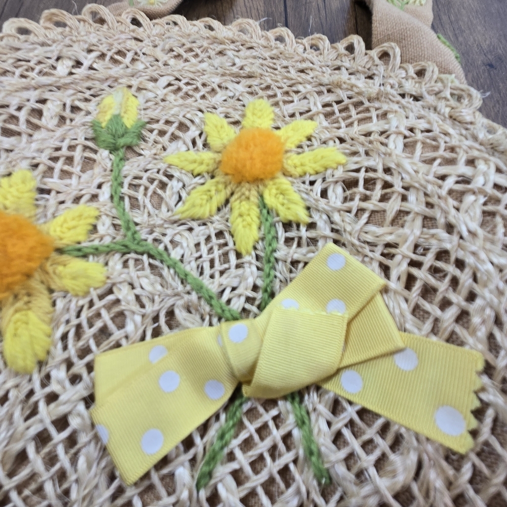 Vtg Sisal Straw Cottagecore Sunny Yellow Flower Bag - Picture 7 of 9